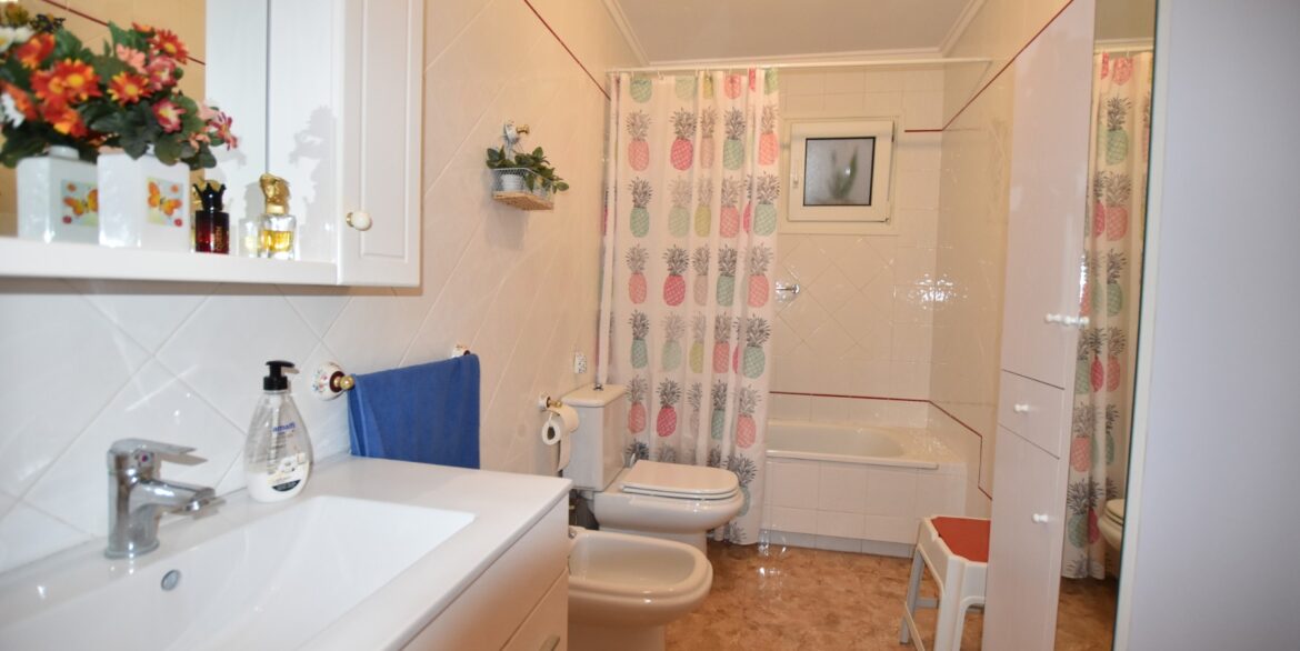 o_1hsa8gq3l1d3r141g1bsj1pdcful45