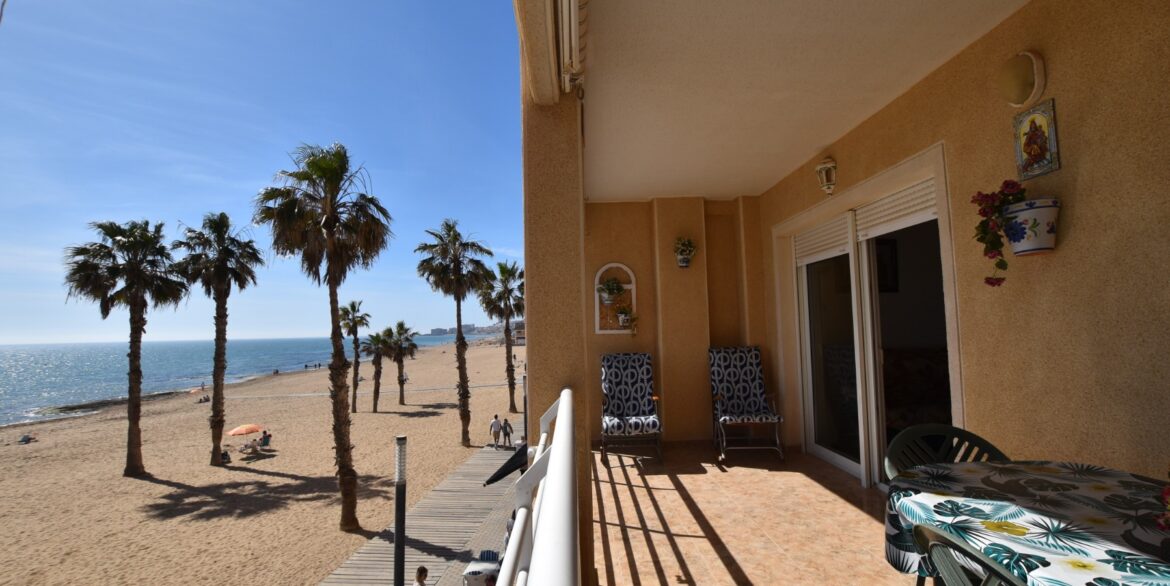 o_1hsa8gq3l1dkvl928ev1ghjaps59