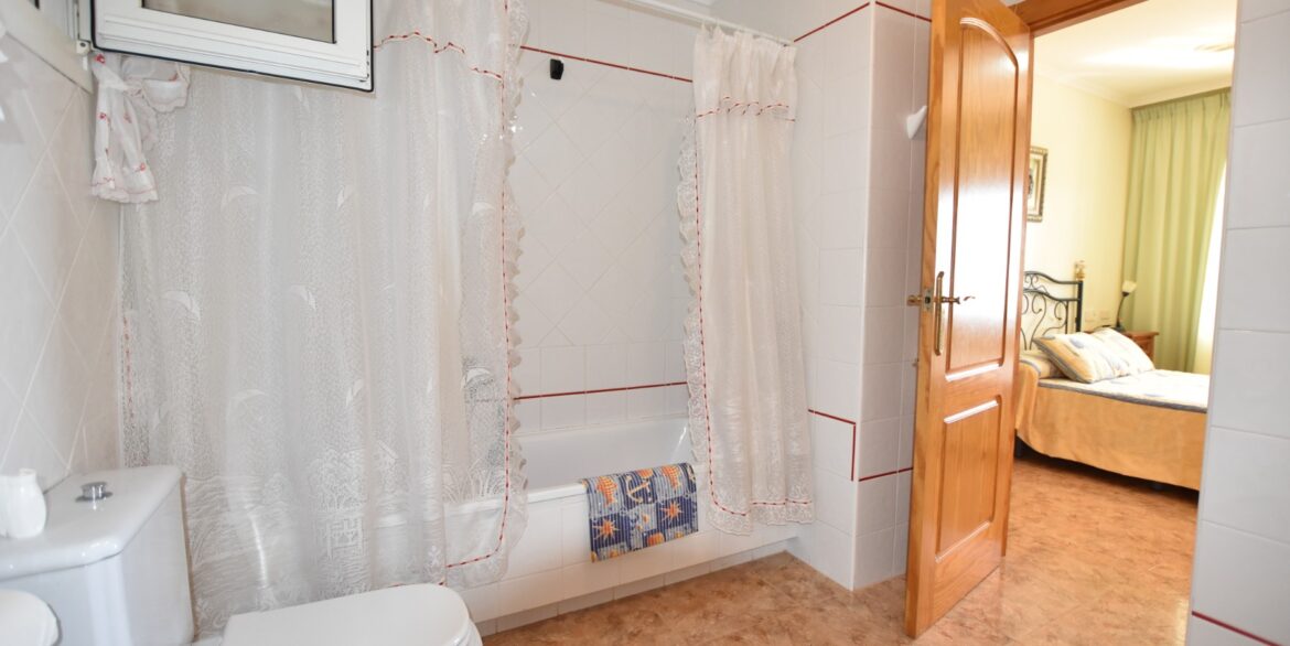 o_1hsa8gq3l1v1919dtpqt13p5mb4m