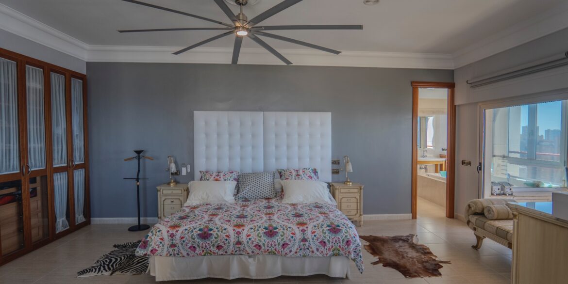 o_1ht9dahin103k1aq2tne1j86mi83t