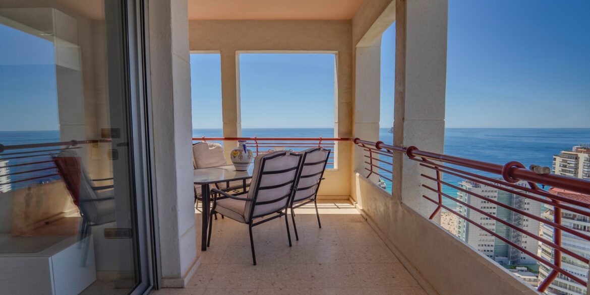 o_1ht9dahin196d8ak12lou9oi25e