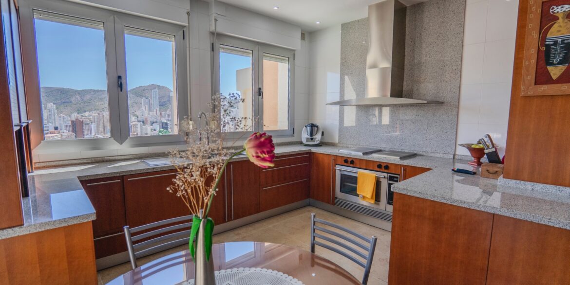 o_1ht9dahin3jfh6312u075dpq73v