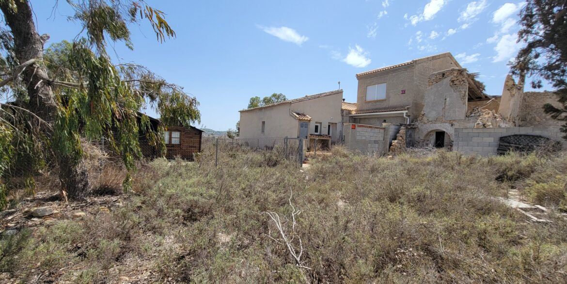 o_1i2ekj1lf17161ni8f9vj2t6j12p