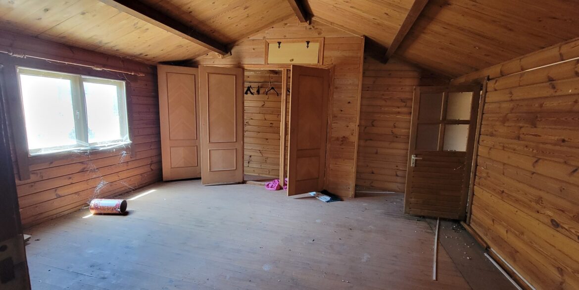 o_1i2ekj1lg2u4vg11hqg11c2gfo3g