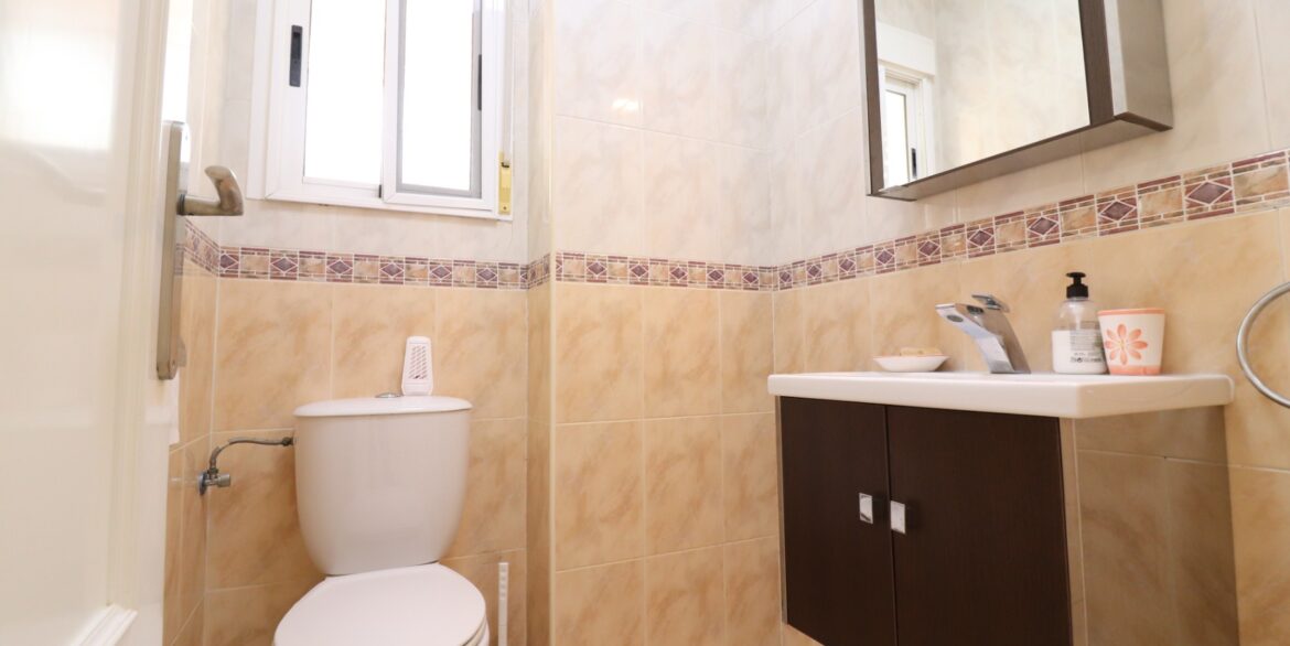 o_1i46jpv6e1ttlt8vlesgeo4503n