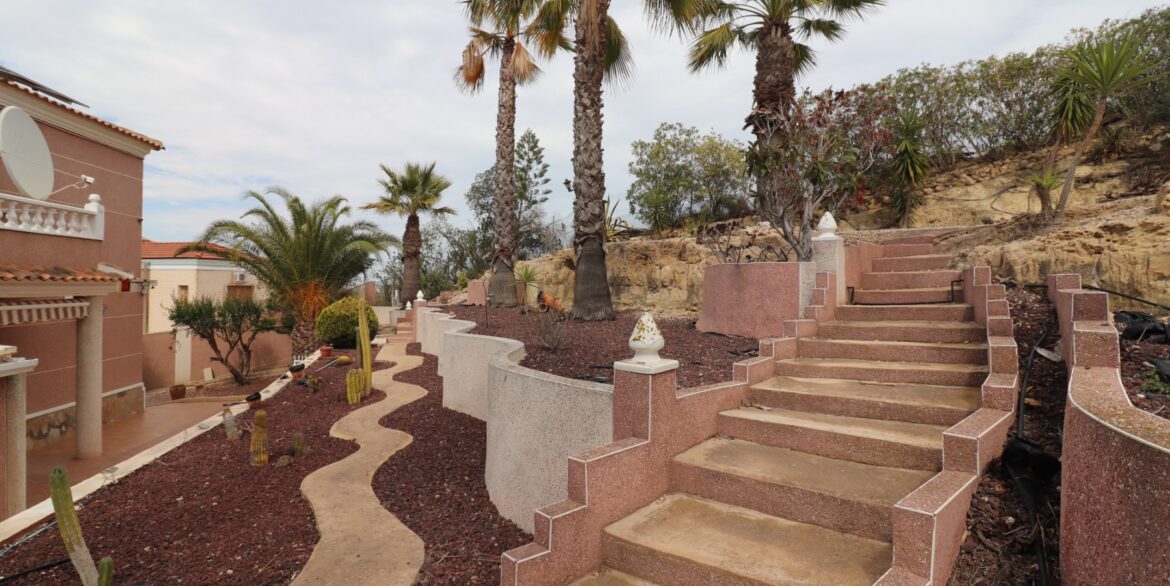 o_1i46jpv6g1rk017v72i4jppqik3t