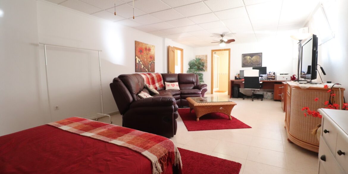 o_1id27nhqc1r7k5v480h1oup23c3v