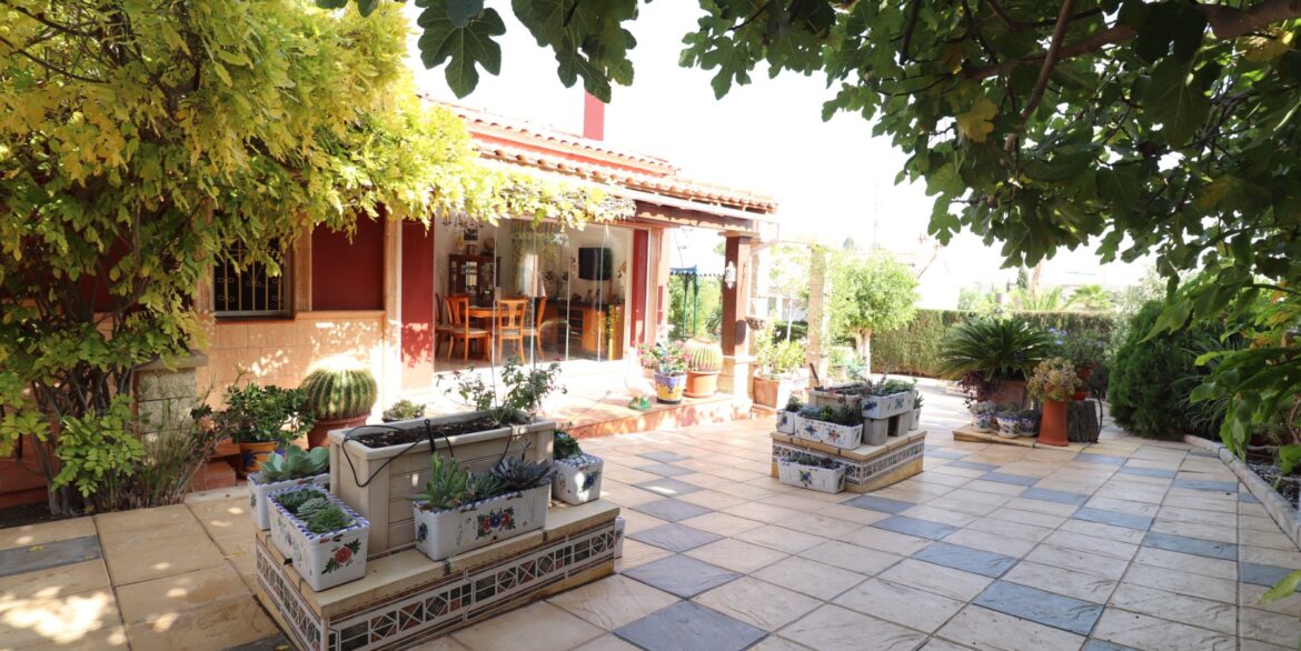 o_1idn0nmhm1utd8kv19cd18k313c449