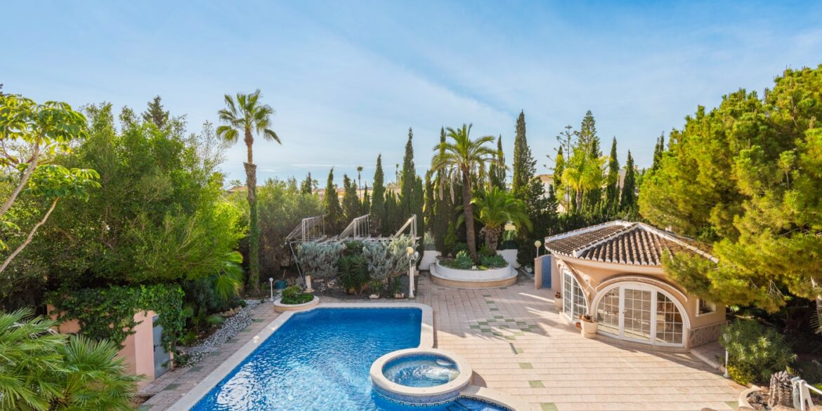 o_1ii9d40eg1jbb1cao15mr1fk91qbf48