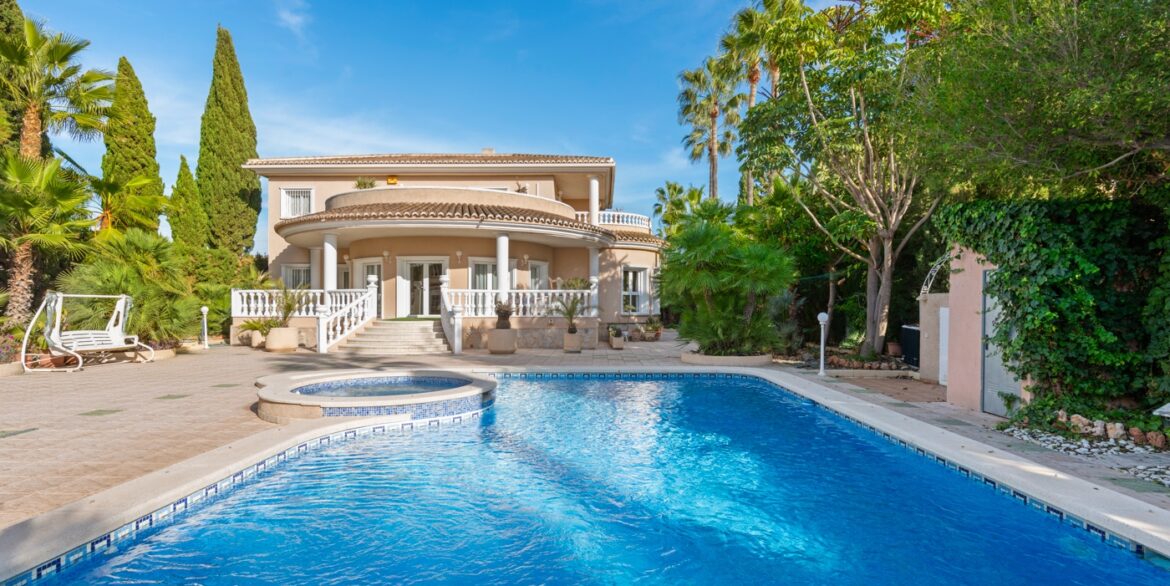 o_1ii9d40eg5bugmm1m8f1k561o3u3r