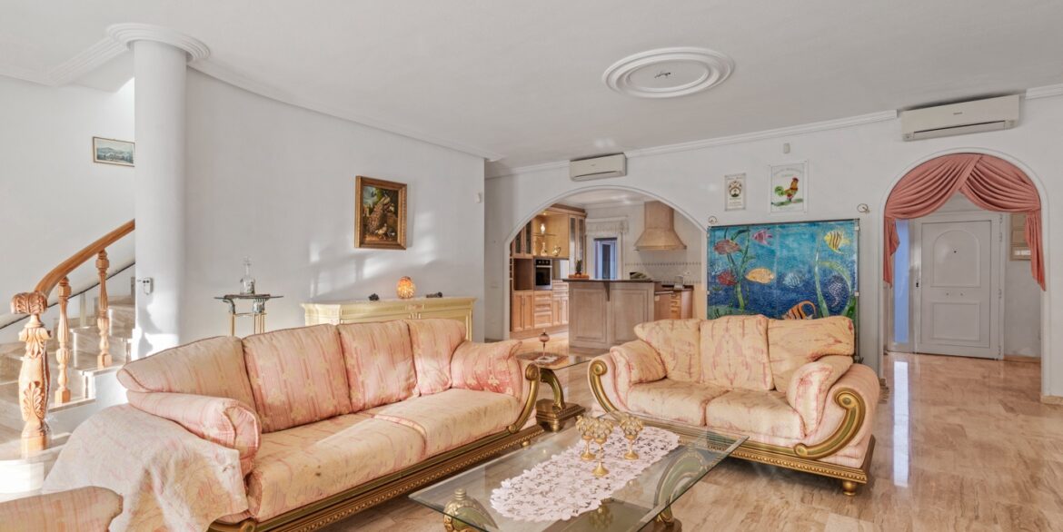 o_1ii9d40egbgutoah7df361ass5e