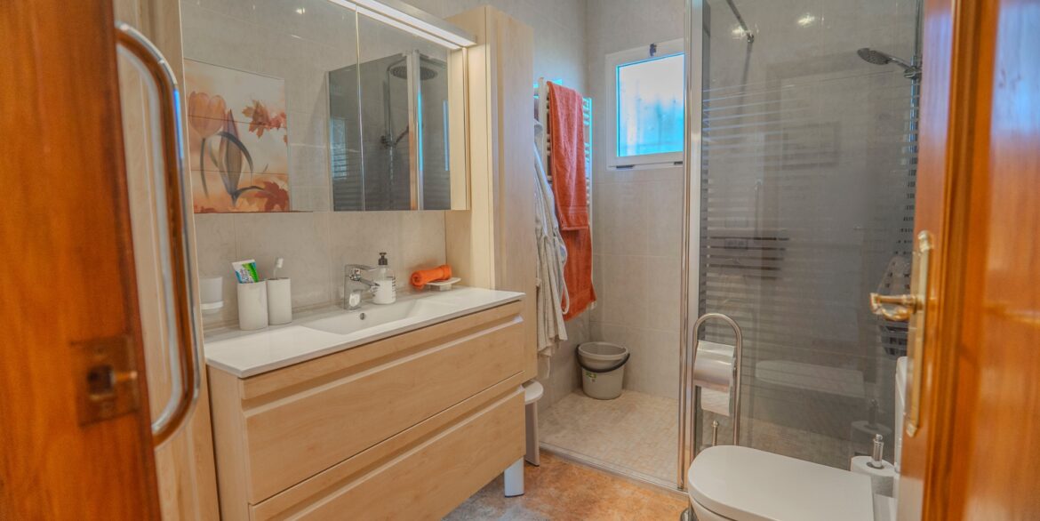 o_1iiu07php11jhch41n2ug3f6l34