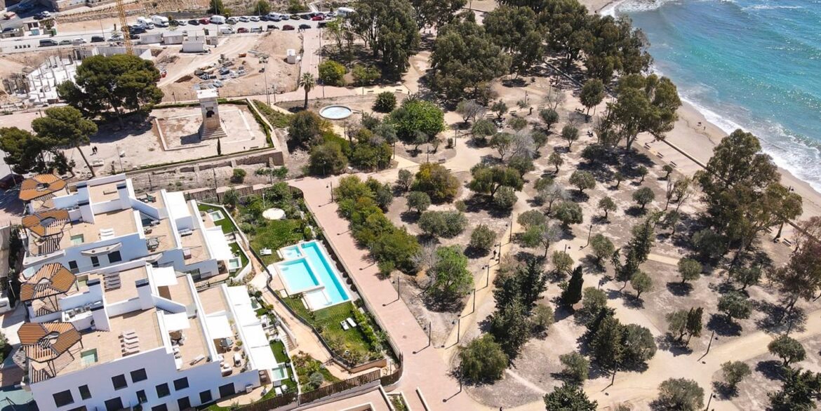 o_1ikid0kskgq41jf8iip1ufi1qiu3c