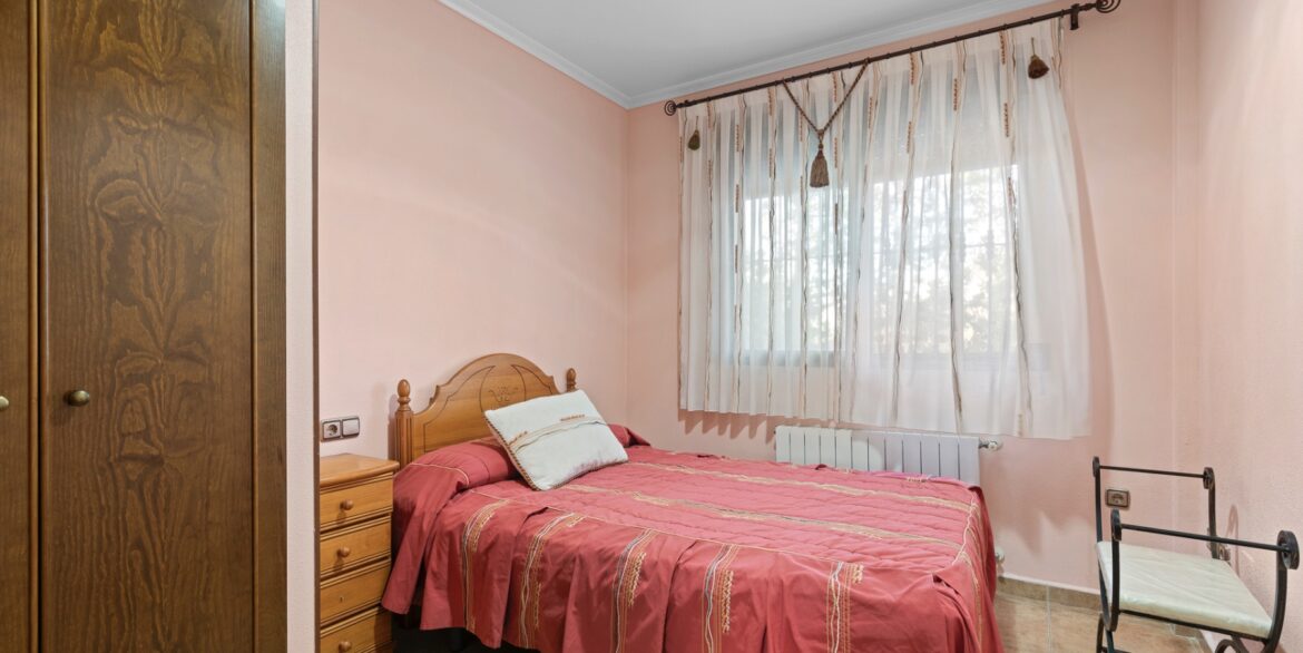 o_1ilvhg0prveu1ag31a121ogdouc3f