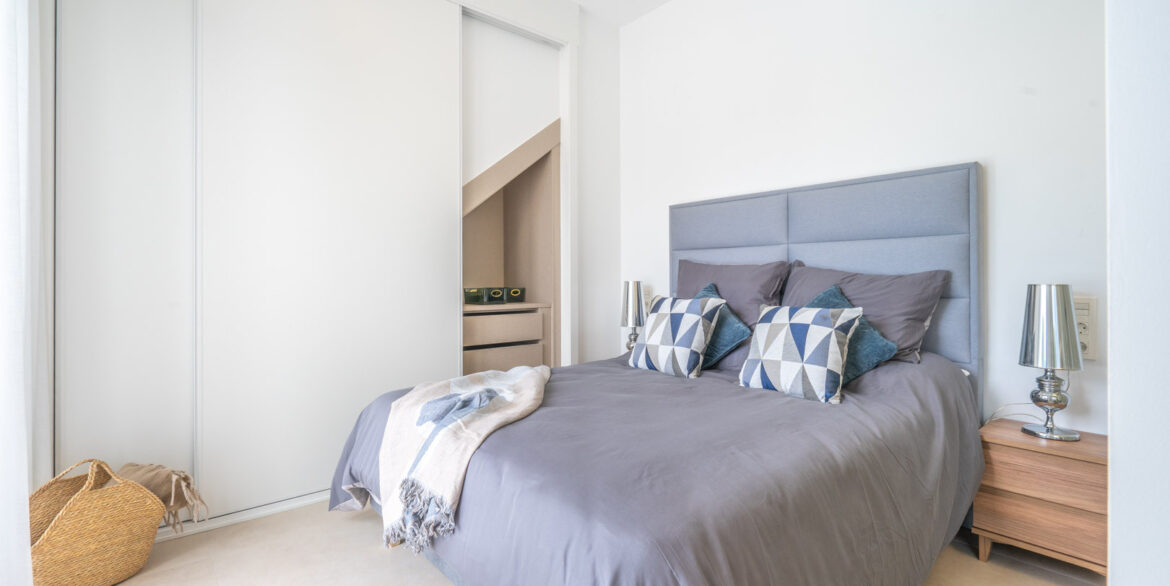 o_1im2bmbv02gr10a61r2s8cga4l3m