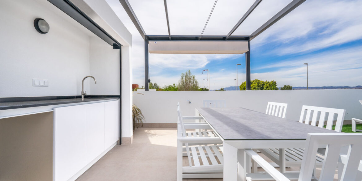 o_1im2bmbv0tln7snnm1163p1f6g39