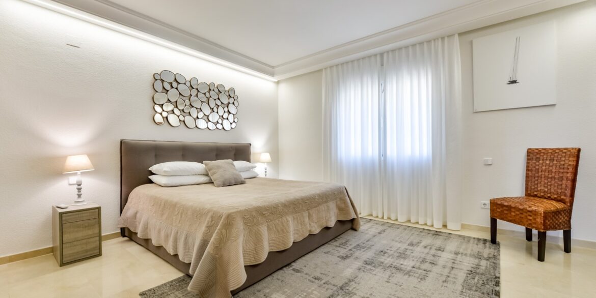 o_1imajdd6hbha190115p1jb17o66k