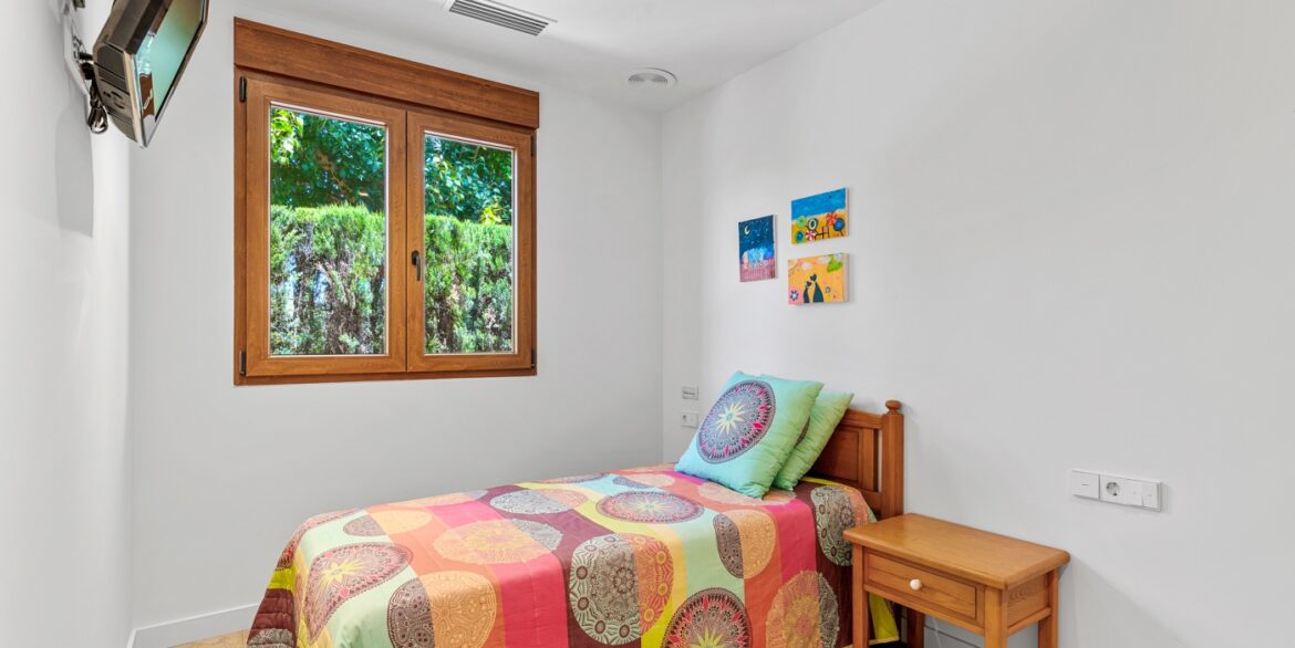 o_1iqiug8791fps1v9j16h81pko153b65