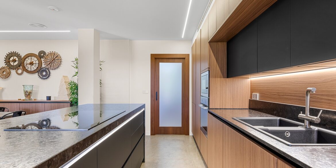 o_1iqiug8791qjd1opun4p1f2v1q0l5v