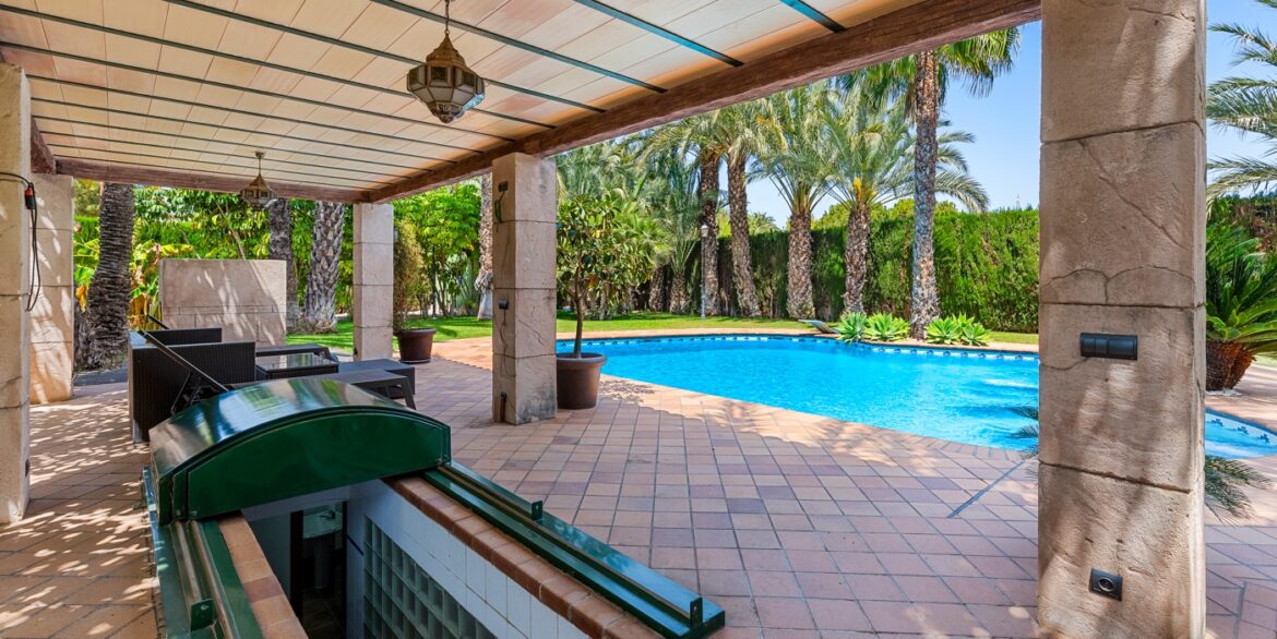 o_1iqiug879vrj88g2pp17ccfqo5g