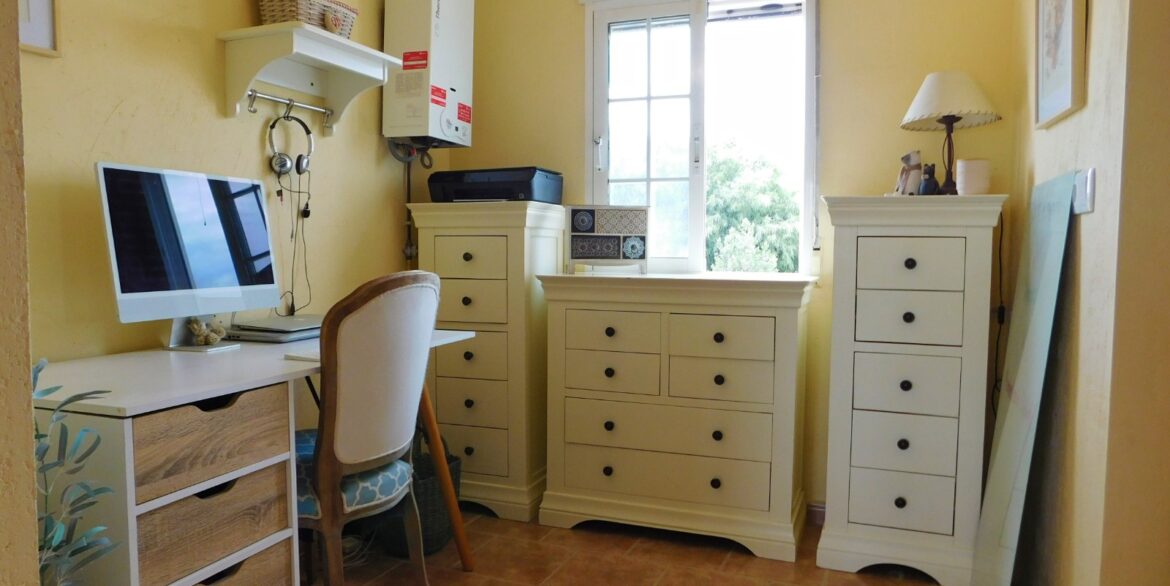 o_1iqqq4bmi2nv13kovu6pp110j33h