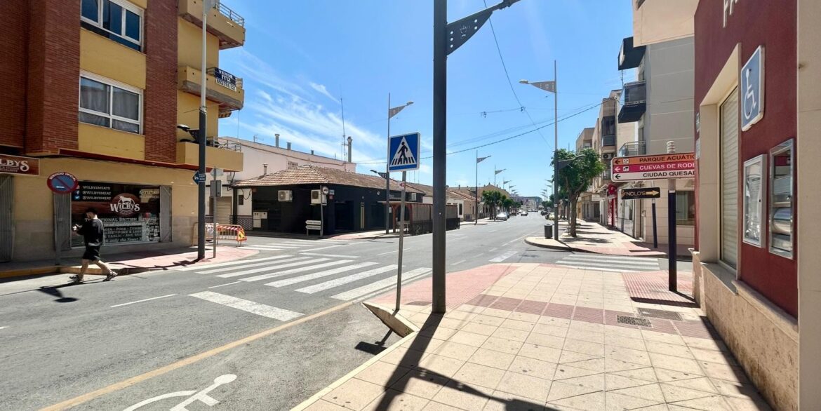 o_1is8naki310rq1q9j1adattjq7f2v