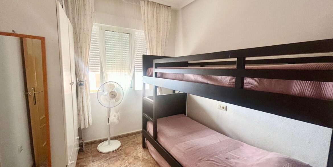 o_1is8naki31fj81nj0etk19h31nbt3i