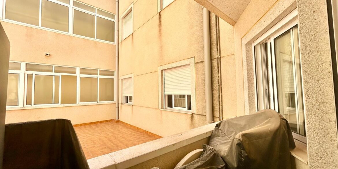 o_1is8naki31hun1kuvljhr51f763k