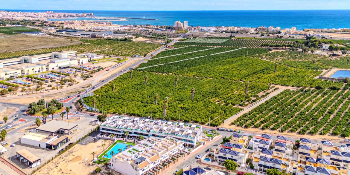 o_1isnk17ut43sinssbt1rfm13td2d