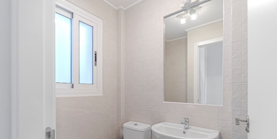 o_1isnk17ute4rmgj15dinao1p112t