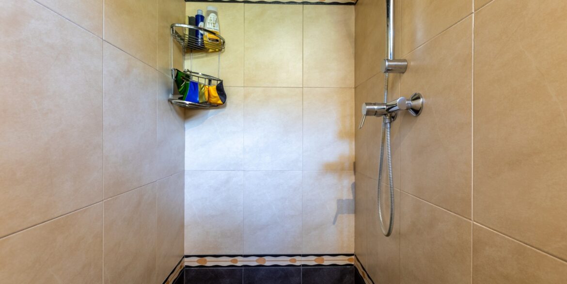 o_1ist7m5v819v31i8h10qf1jnuvr05m