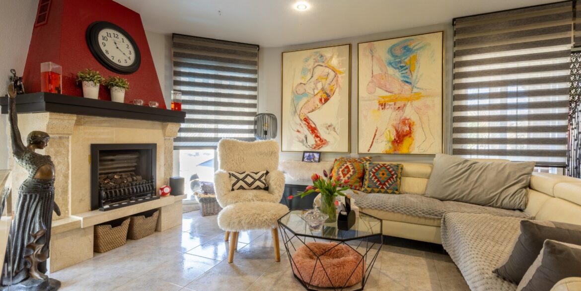 o_1ist7m5v81bf1sf2t7r1oot1l1i56