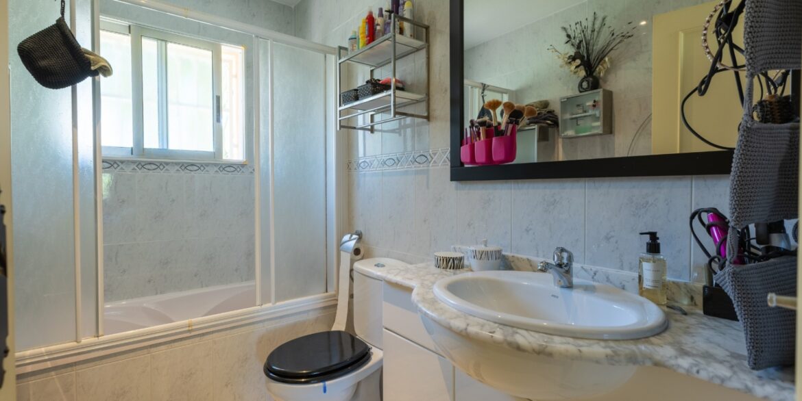 o_1ist7m5v81n9i16ohpnj7jak984r