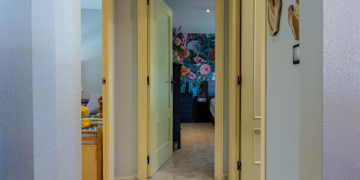 o_1ist7m5v86ou1546140m6sbt1f50