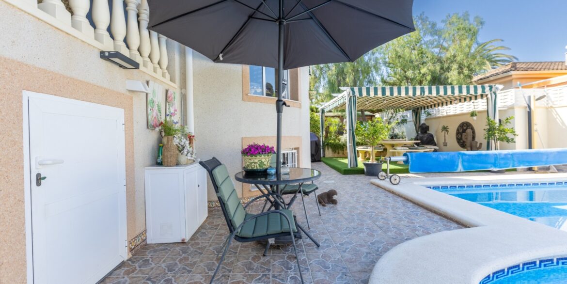 o_1ist7m5v875i13c7kggrc6rpg5b