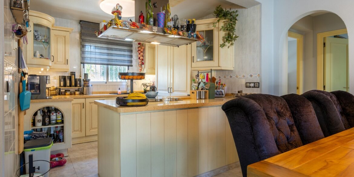 o_1ist7m5v893shvk10kvqq1ni65a