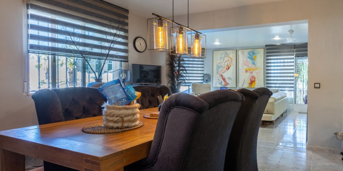 o_1ist7m5v8oth1qb1hstgsl1ri94v