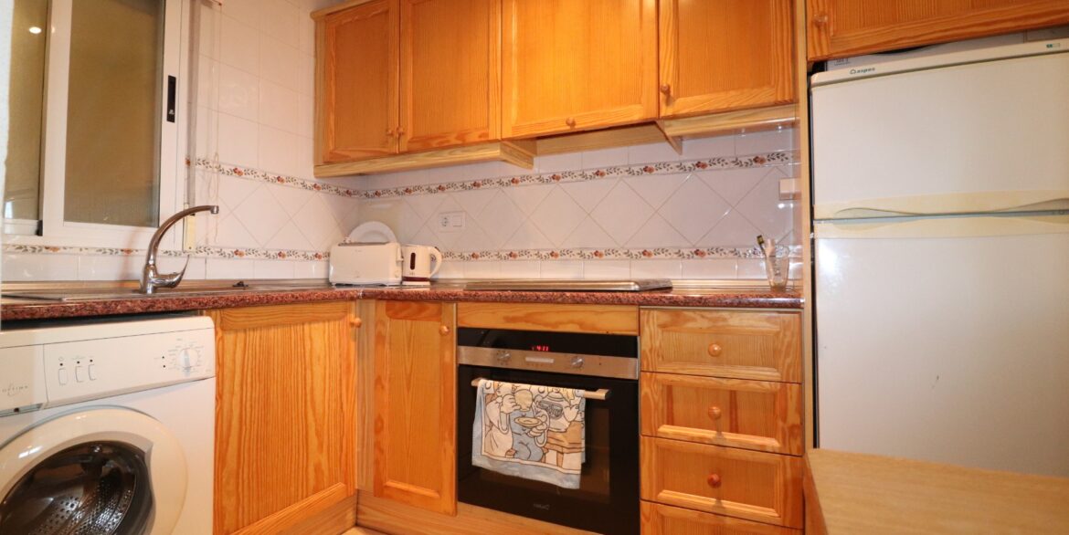 o_1itck17qo19si10ol11s9c7ln151u