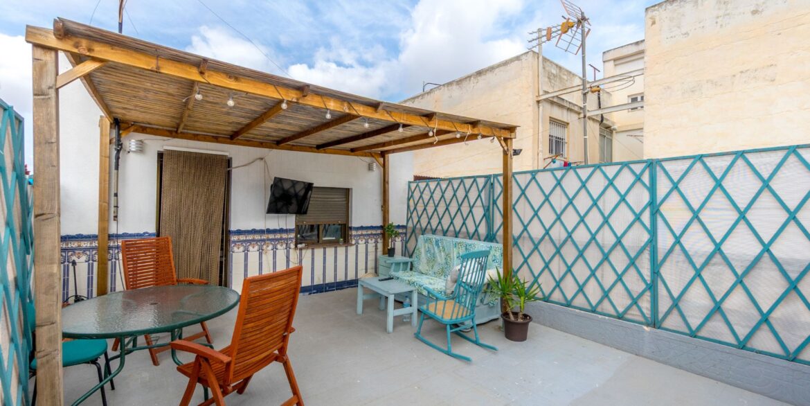 o_1itctkt4715in1ib35ajbk16uq2o