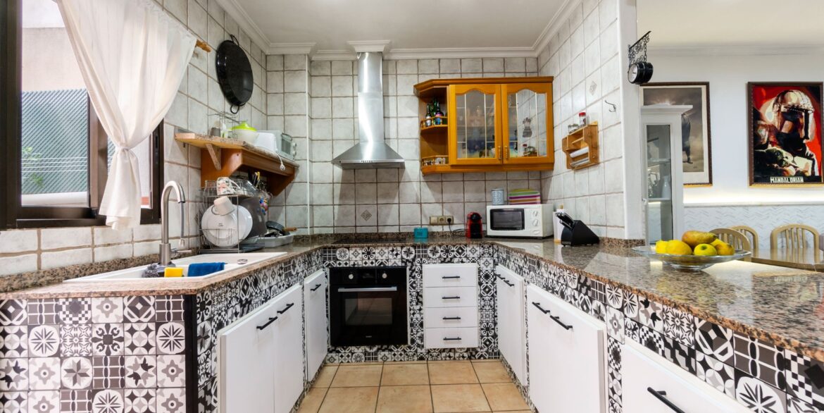 o_1itctkt471knfj8k7j815e41oo62b