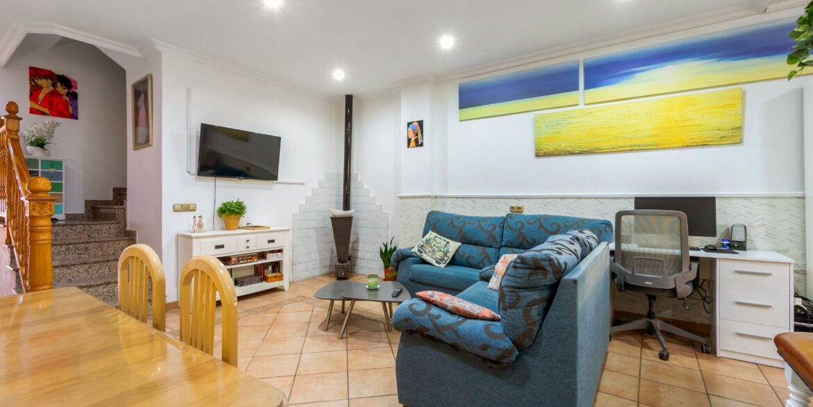 o_1itctkt471mf21jttfisuurhs928