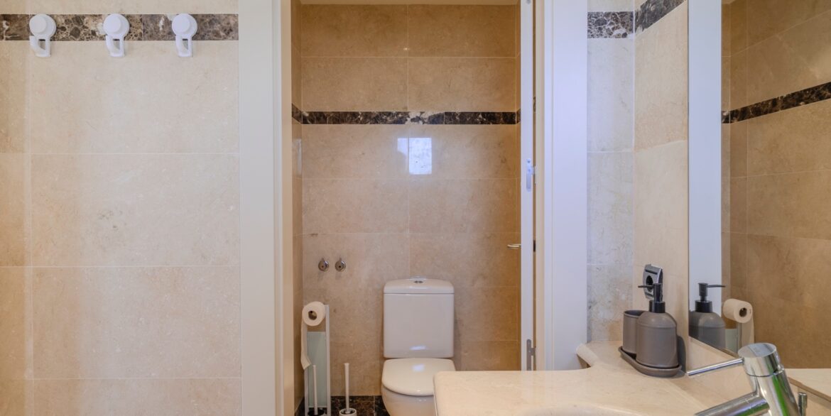 o_1itqfik3q3cv80316t3vka12p73r