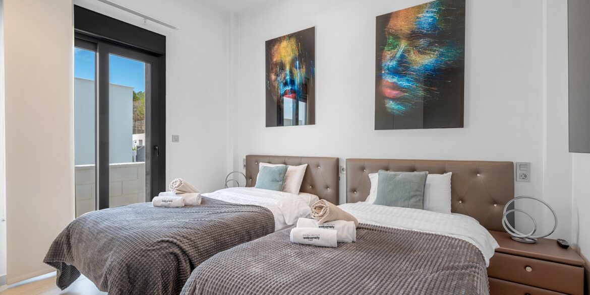 o_1ivffheche1g1r4qi4s1ufo14cc4d