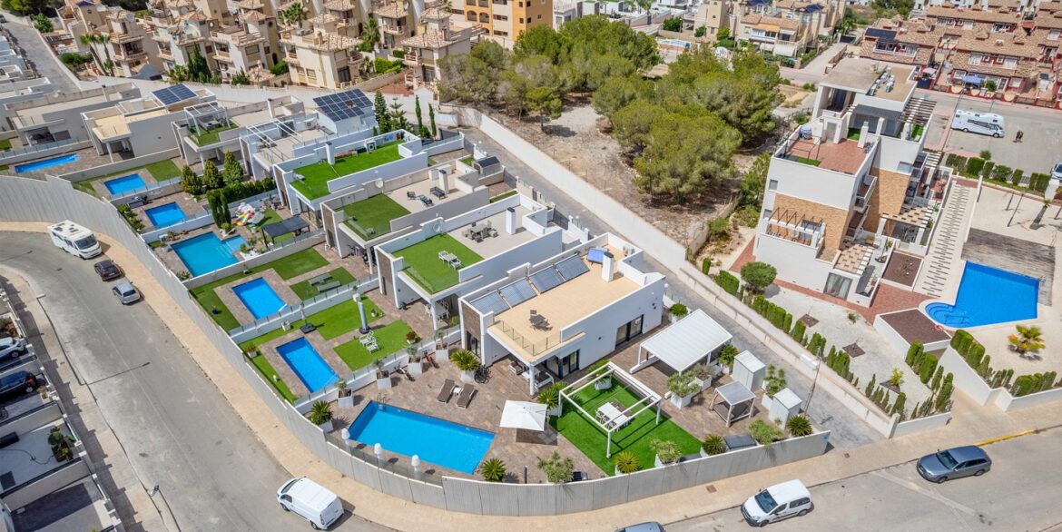 o_1ivffhechoev14ogt068c81peq4k