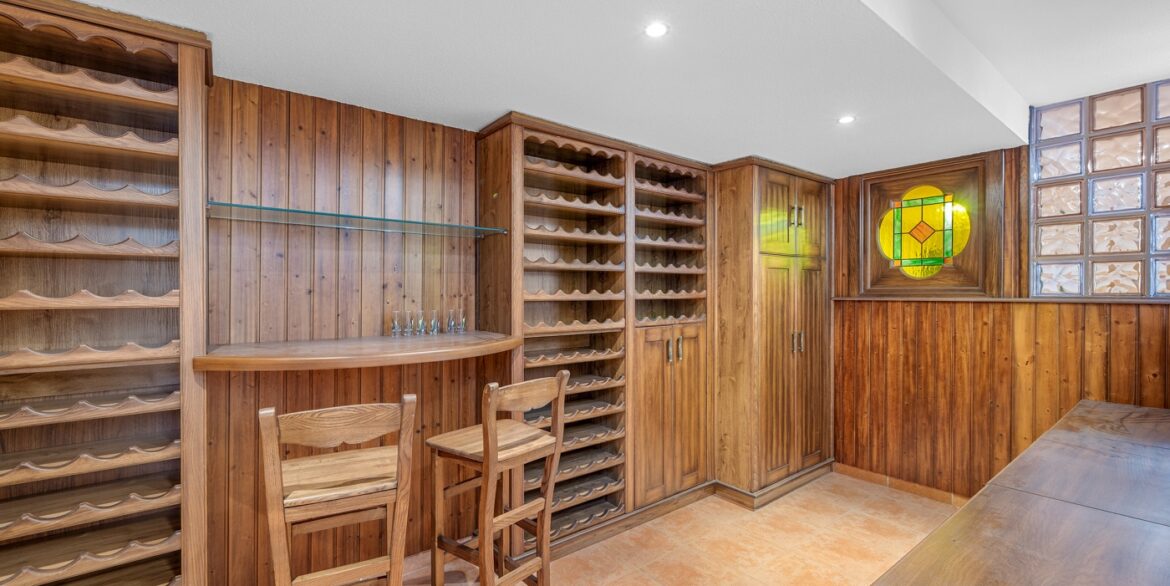 o_1ivfk1rmc1v7j1pse89dos912bj51