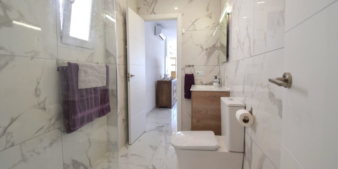 o_1ivssnnvm1iiteit2ch10lupdr1t