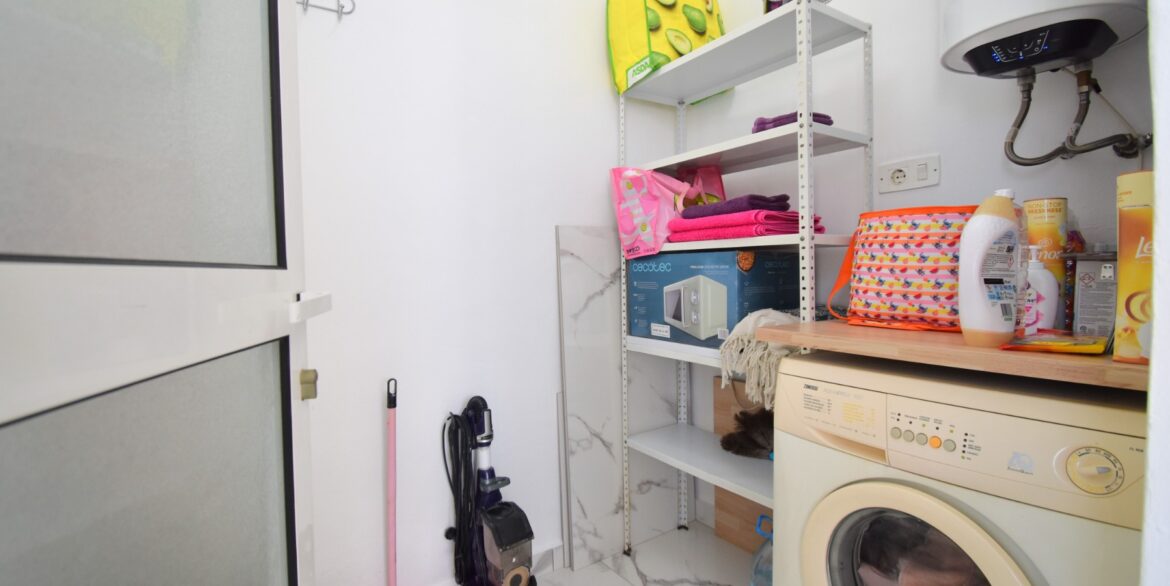 o_1ivssnnvmdp71i8rj4jh63gqo1q