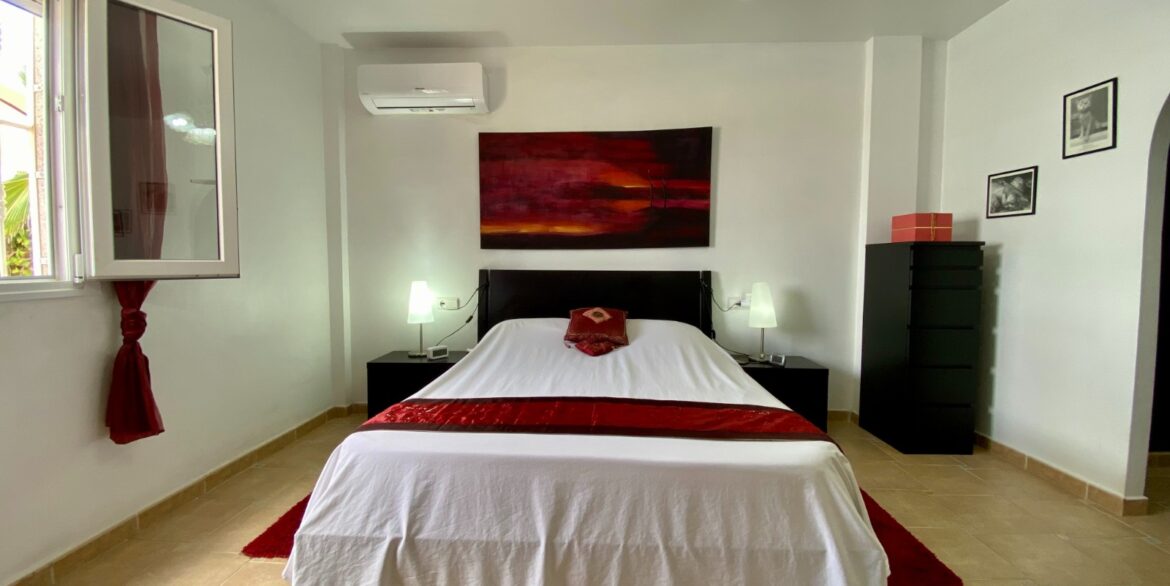 o_1j09oub1d12h11r8f12m11t5j18iq59