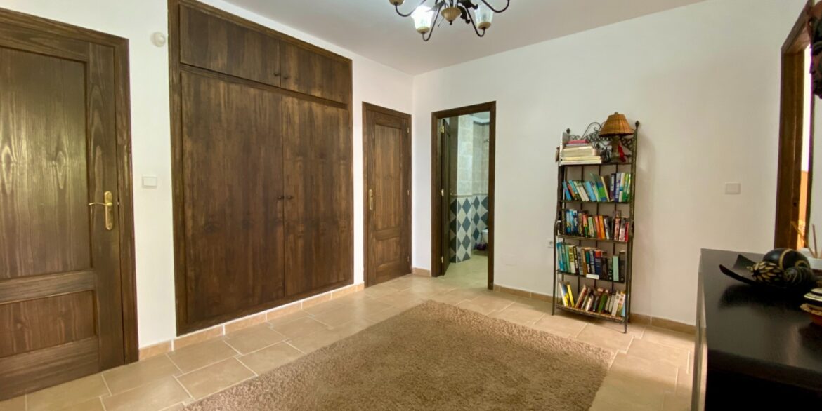 o_1j09oub1d12shal19k44209bp5o