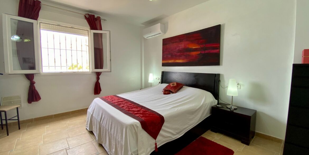 o_1j09oub1d16pg1tgb120gin71reb5d